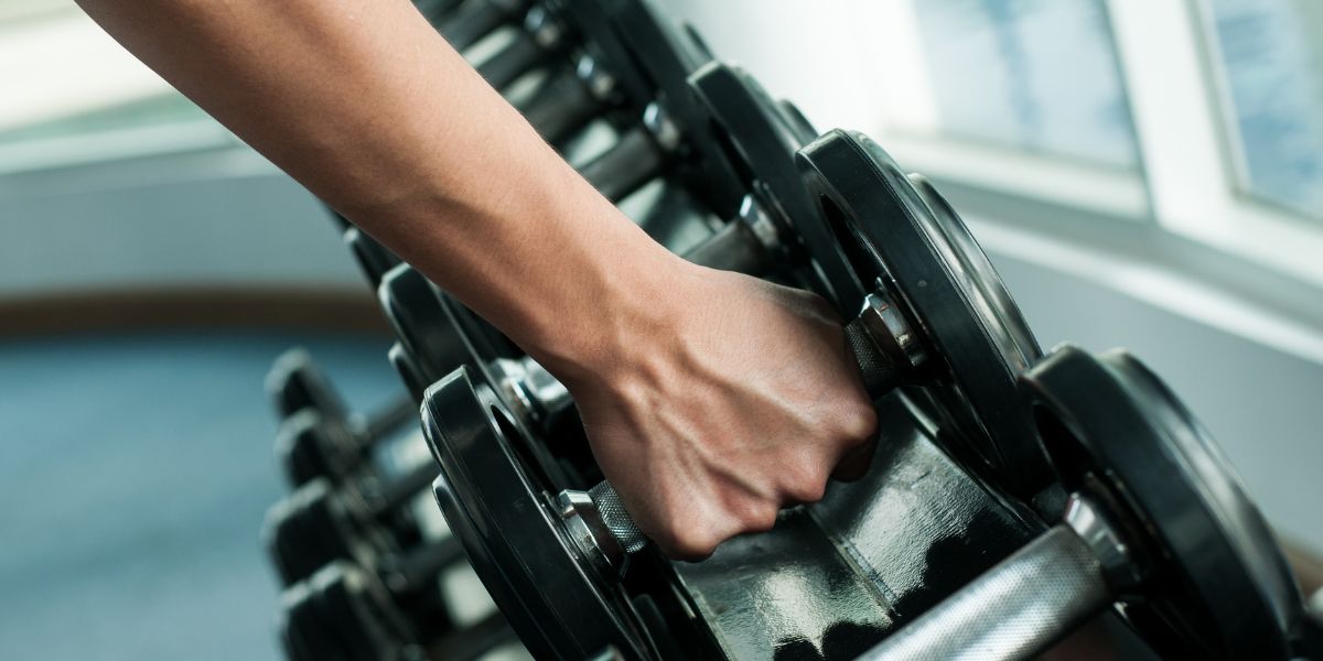 How Do Resistance Bands Compare to Free Weights for Strength Building? How Do Resistance Bands Compare to Free Weights for Strength Building?