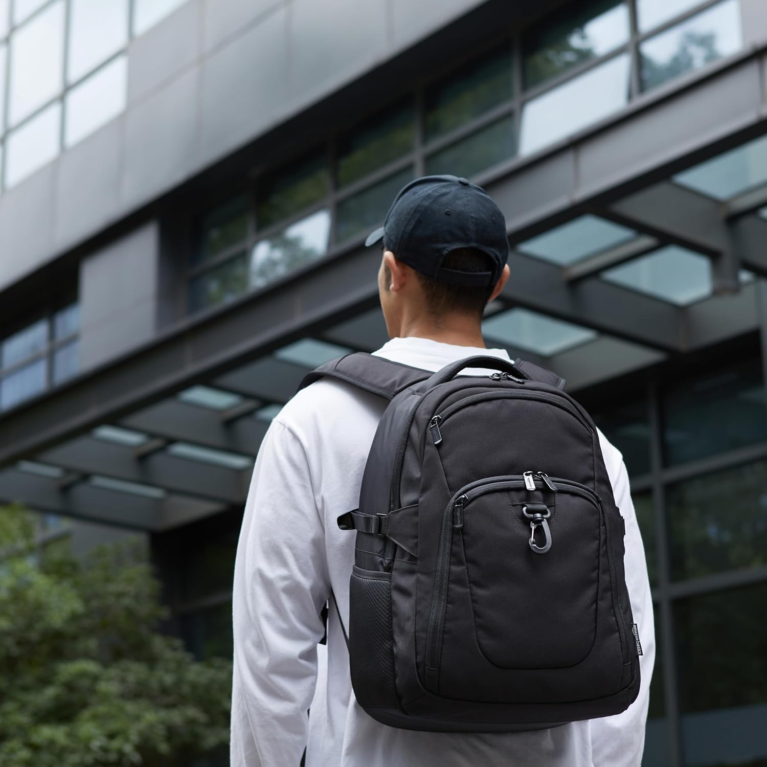 Amazon Basics Travel Laptop Backpack 15.6 inch Laptop, Black - Image 8